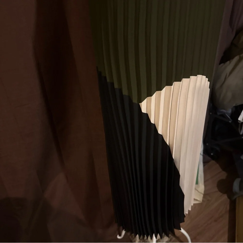Women's Color Block Pleated Midi Skirt Size Medium Womens Skirt office‎ mature